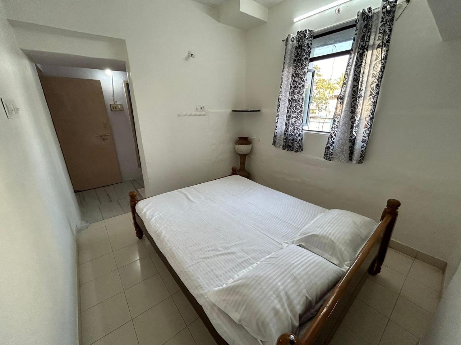 Vasavi Nivas Hotel Tirupati Kültér fotó