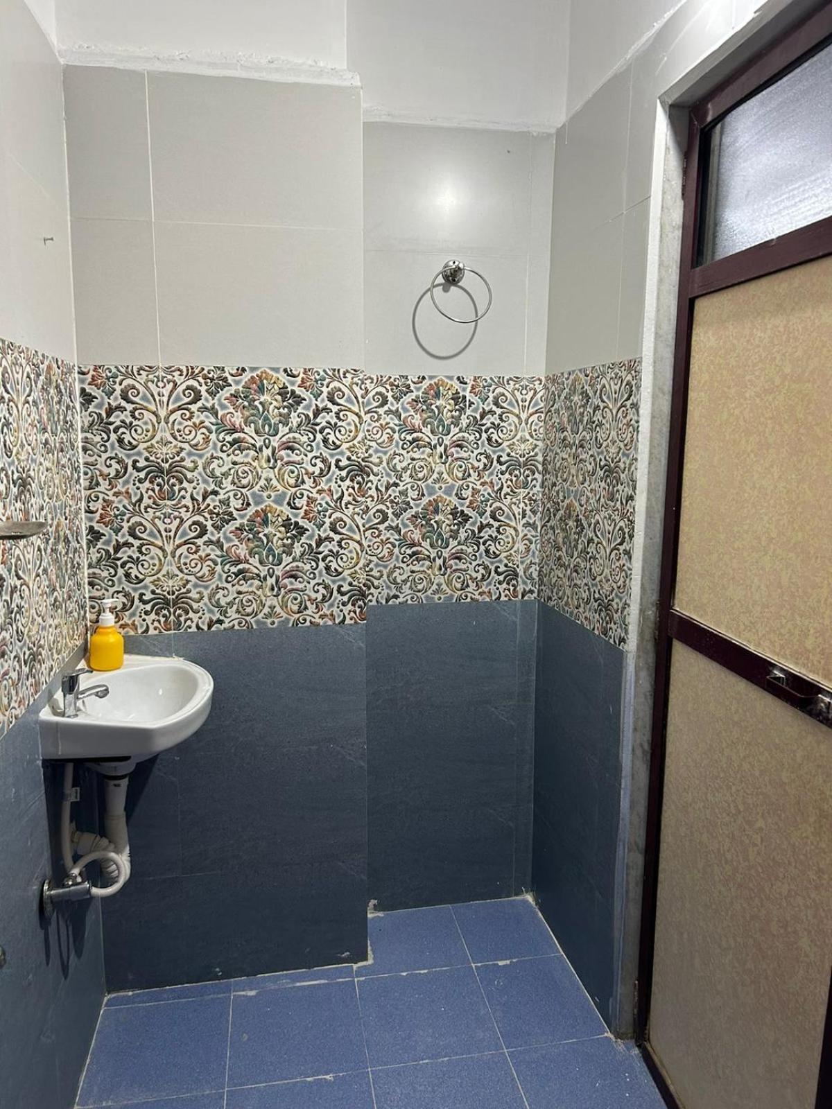 Vasavi Nivas Hotel Tirupati Kültér fotó
