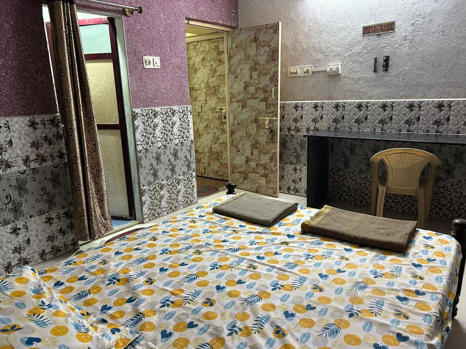Vasavi Nivas Hotel Tirupati Kültér fotó